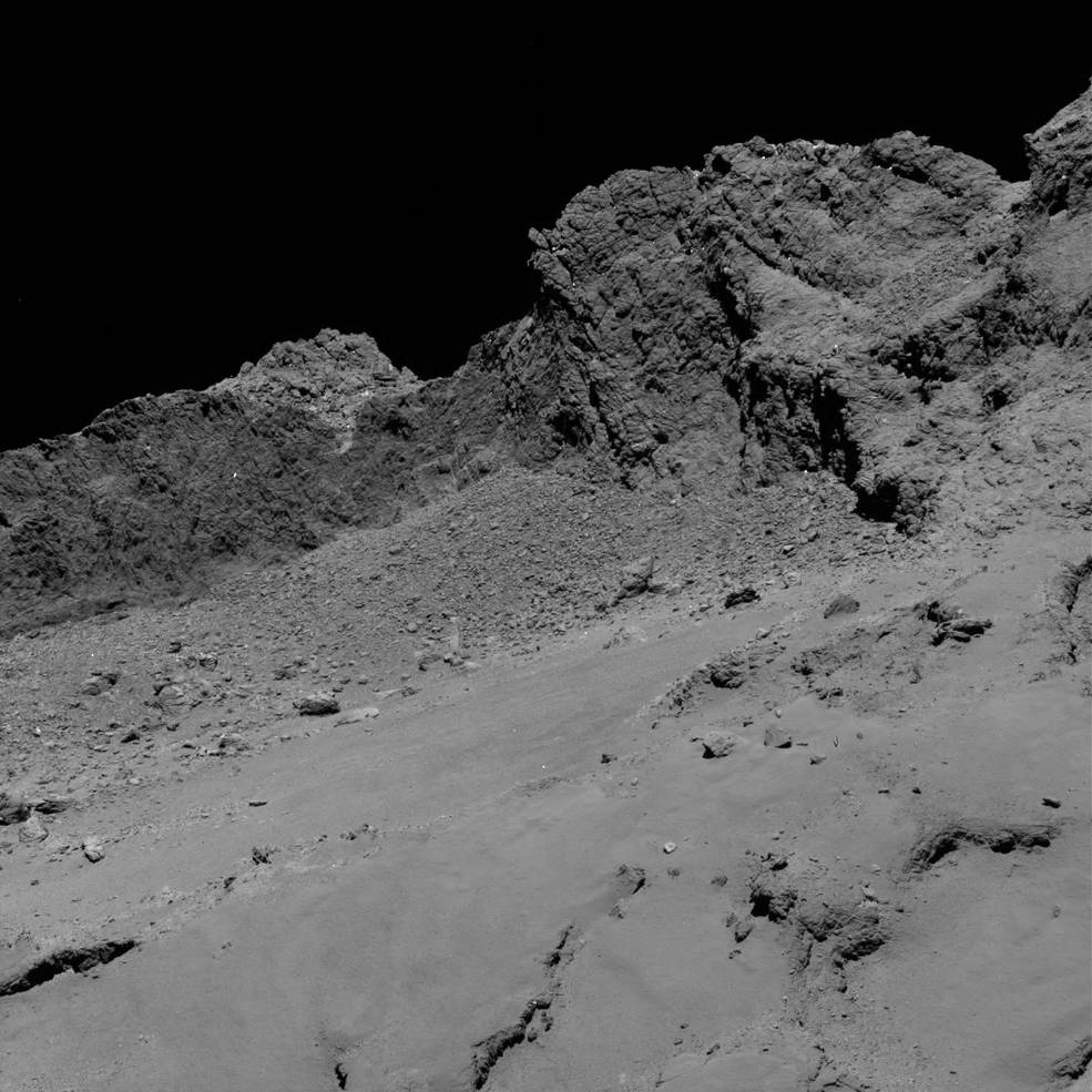 photo of comet 67p taken by rosetta (